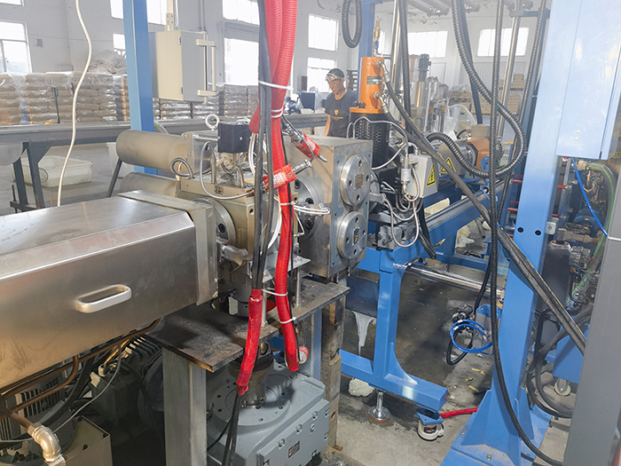 PP改性造粒用雙柱不停機換網(wǎng)器