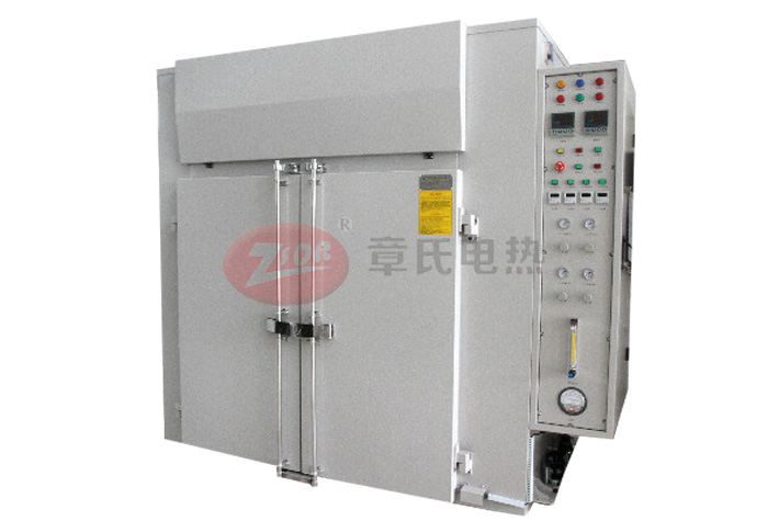 在潮濕環(huán)境下使用工業(yè)烤箱需要注意什么？